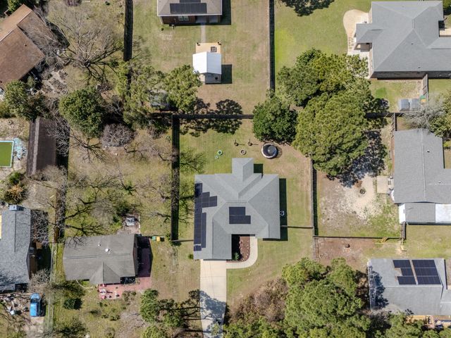 346 Morgan Lane, Mary Esther, FL 32569