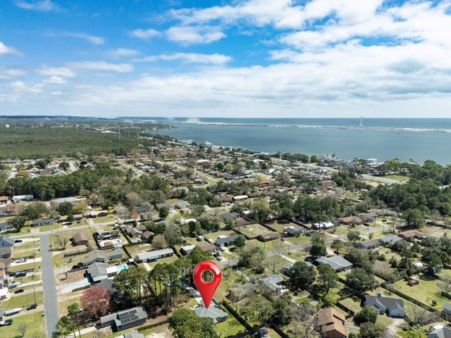 346 Morgan Lane, Mary Esther, FL 32569