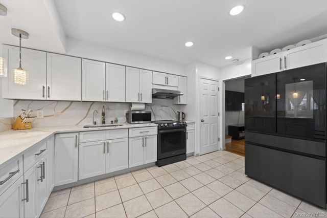 147 New York Avenue, West Hempstead, NY 11552