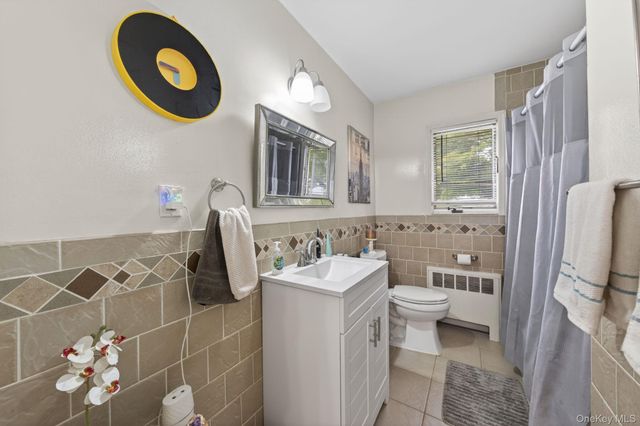 147 New York Avenue, West Hempstead, NY 11552
