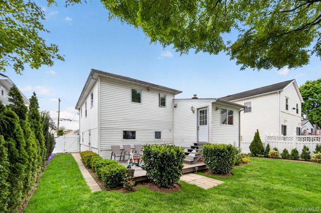 147 New York Avenue, West Hempstead, NY 11552
