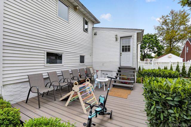147 New York Avenue, West Hempstead, NY 11552