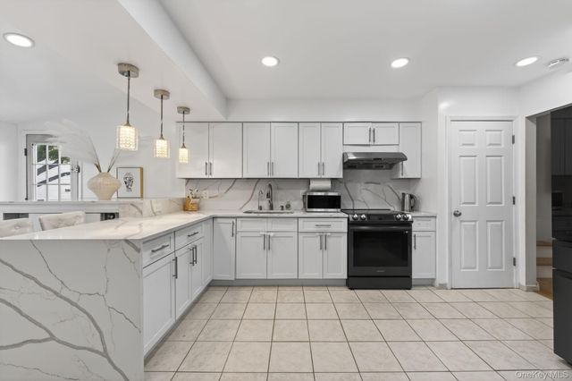 147 New York Avenue, West Hempstead, NY 11552