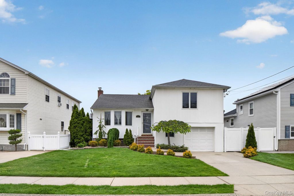 147 New York Avenue, West Hempstead, NY 11552