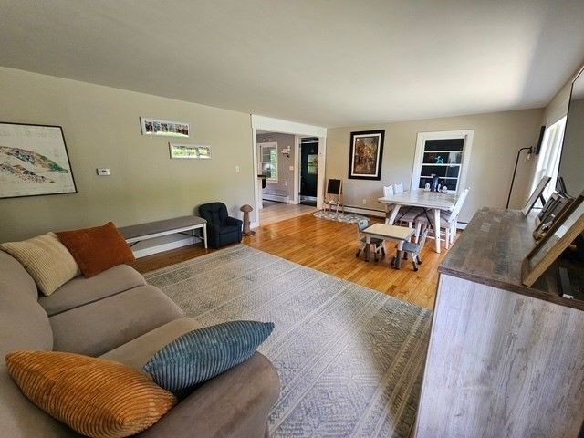 82 Walnut St, North Brookfield, MA 01535