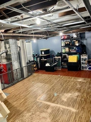 82 Walnut St, North Brookfield, MA 01535