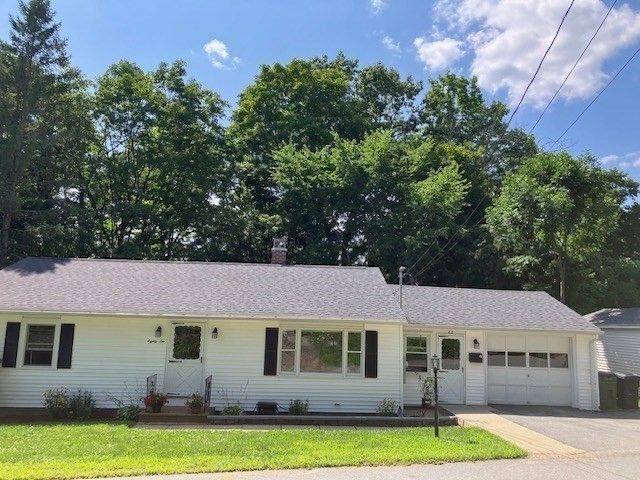 82 Walnut St, North Brookfield, MA 01535