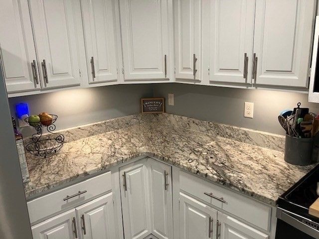 82 Walnut St, North Brookfield, MA 01535