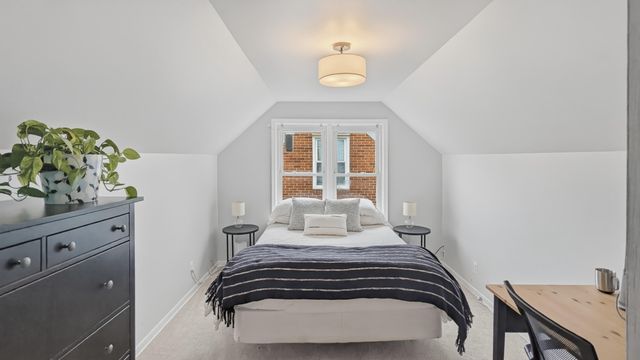 2905 Benjamin Avenue, Royal Oak City, MI 48073