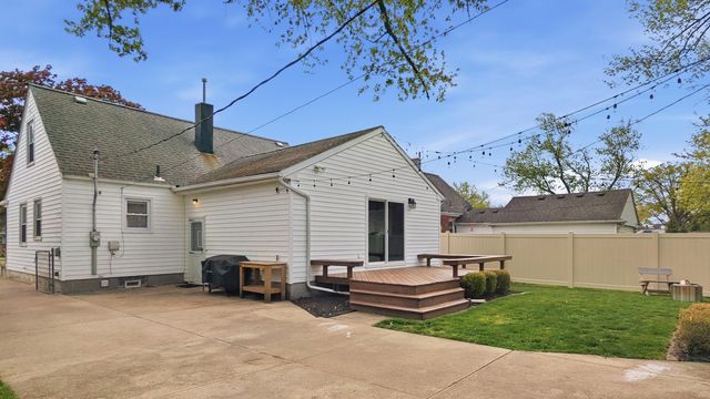 2905 Benjamin Avenue, Royal Oak City, MI 48073