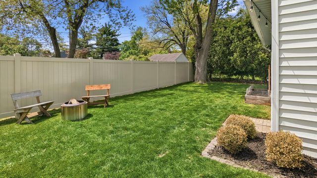 2905 Benjamin Avenue, Royal Oak City, MI 48073