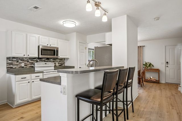 7141 Commonwealth Cir, Nashville, TN 37221