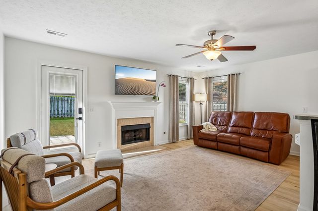 7141 Commonwealth Cir, Nashville, TN 37221