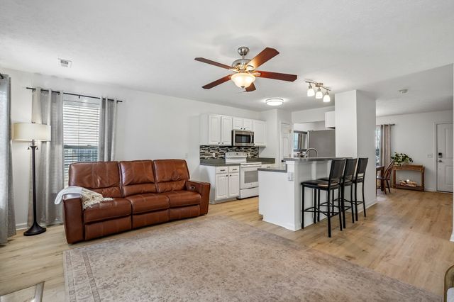 7141 Commonwealth Cir, Nashville, TN 37221