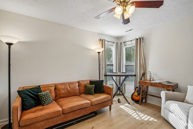 7141 Commonwealth Cir, Nashville, TN 37221