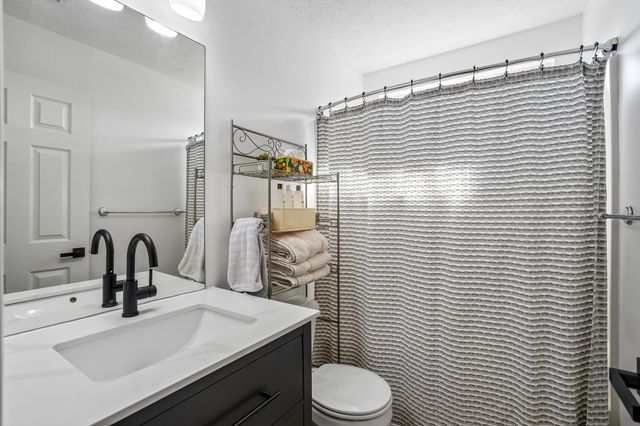 7141 Commonwealth Cir, Nashville, TN 37221
