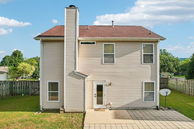 7141 Commonwealth Cir, Nashville, TN 37221