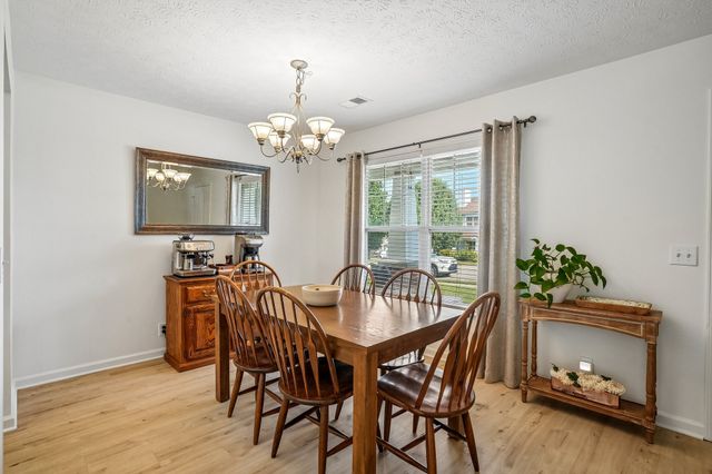 7141 Commonwealth Cir, Nashville, TN 37221