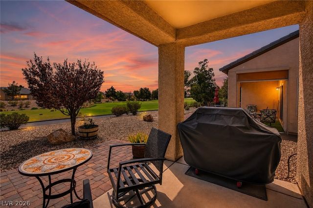 7820 Pine Warbler Way, North Las Vegas, NV 89084