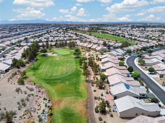 7820 Pine Warbler Way, North Las Vegas, NV 89084