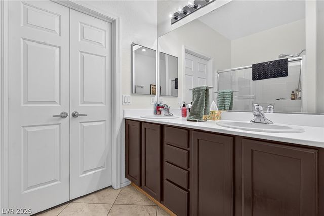 7820 Pine Warbler Way, North Las Vegas, NV 89084