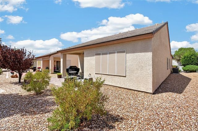 7820 Pine Warbler Way, North Las Vegas, NV 89084