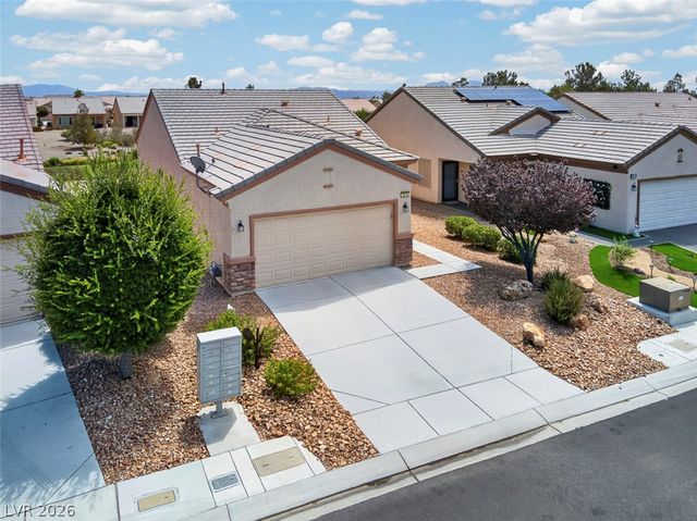7820 Pine Warbler Way, North Las Vegas, NV 89084