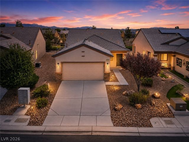 7820 Pine Warbler Way, North Las Vegas, NV 89084