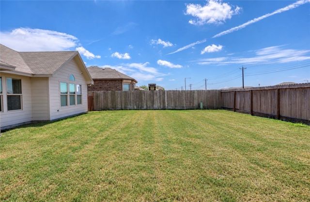 2205 Pajaro Lane, Corpus Christi, TX 78414