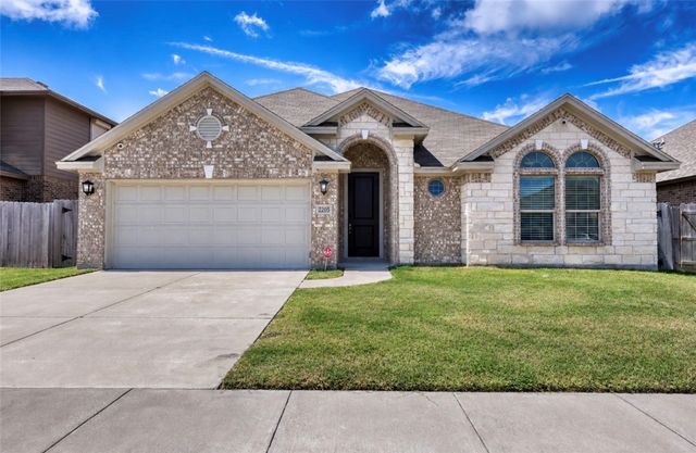 2205 Pajaro Lane, Corpus Christi, TX 78414