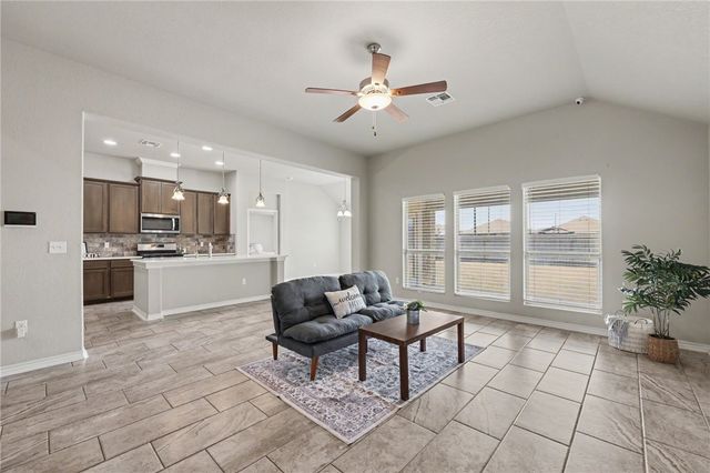 2205 Pajaro Lane, Corpus Christi, TX 78414