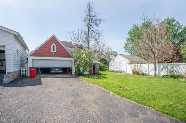 1002 29th Street NE, Canton, OH 44714