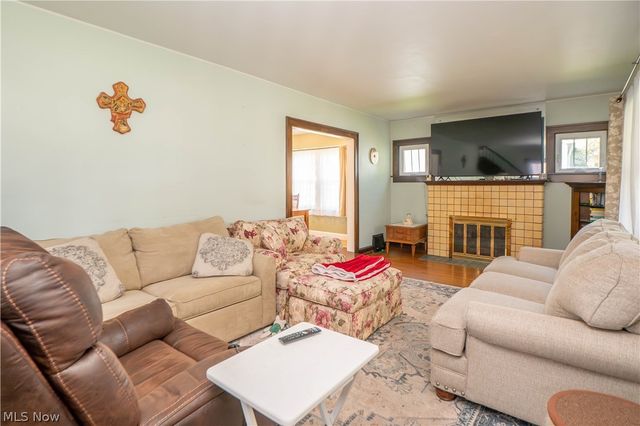 1002 29th Street NE, Canton, OH 44714