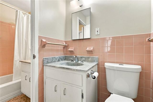 3060 Pharr Court North NW 207, Atlanta, GA 30305
