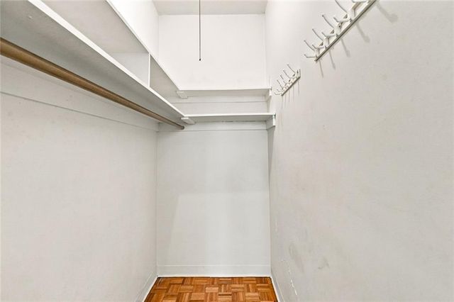 3060 Pharr Court North NW 207, Atlanta, GA 30305