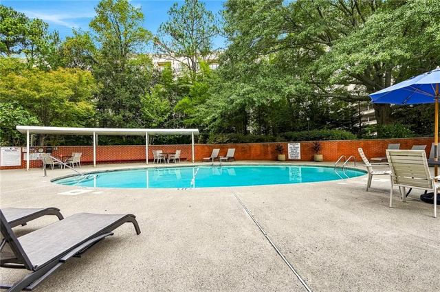 3060 Pharr Court North NW 207, Atlanta, GA 30305