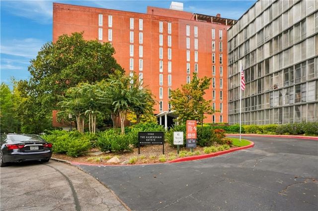 3060 Pharr Court North NW 207, Atlanta, GA 30305