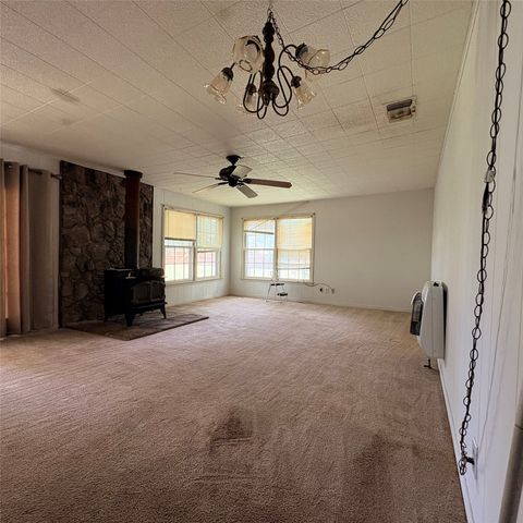 2101 14th Avenue, Mineral Wells, TX 76067