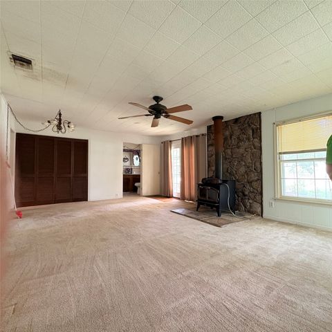 2101 14th Avenue, Mineral Wells, TX 76067