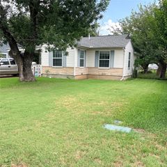 2101 14th Avenue, Mineral Wells, TX 76067