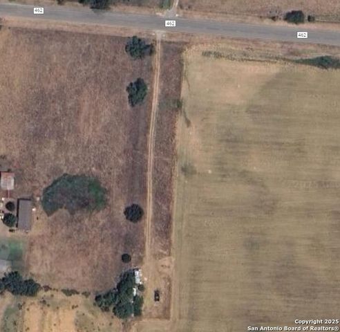 5466 fm 462, Moore, TX 78057