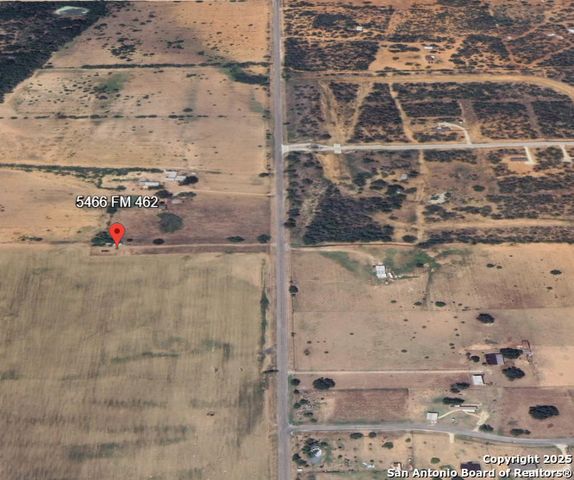 5466 fm 462, Moore, TX 78057