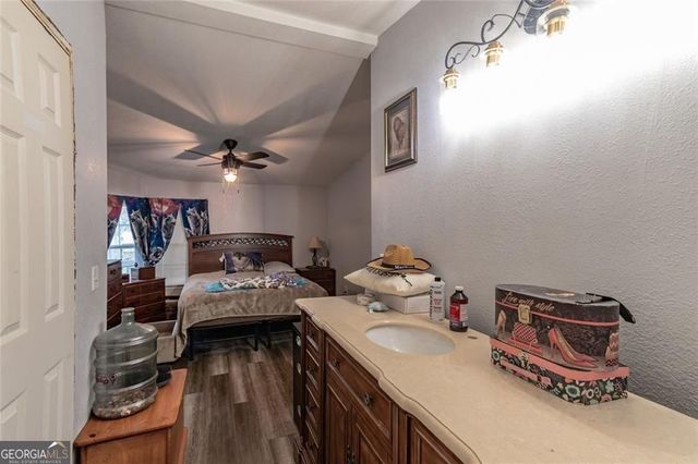 922 Old Dahlonega Highway, Dahlonega, GA 30533