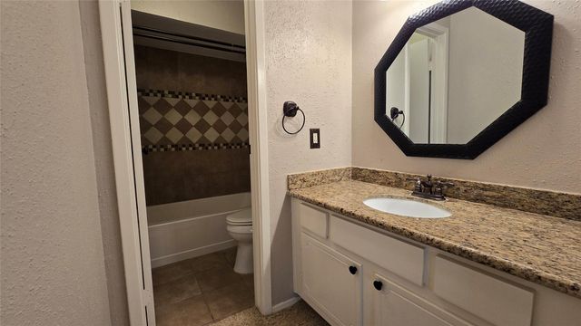 14555 Wunderlich Drive 3403, Houston, TX 77069
