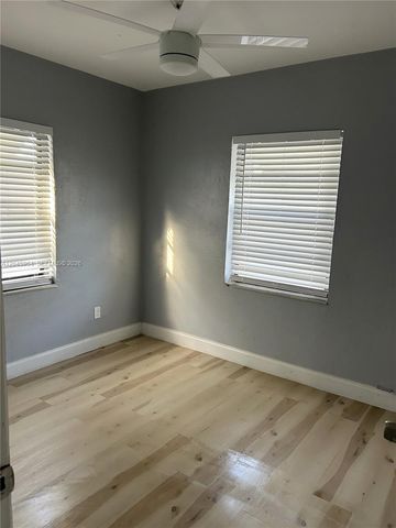 1355 NW 86th St, Miami, FL 33147