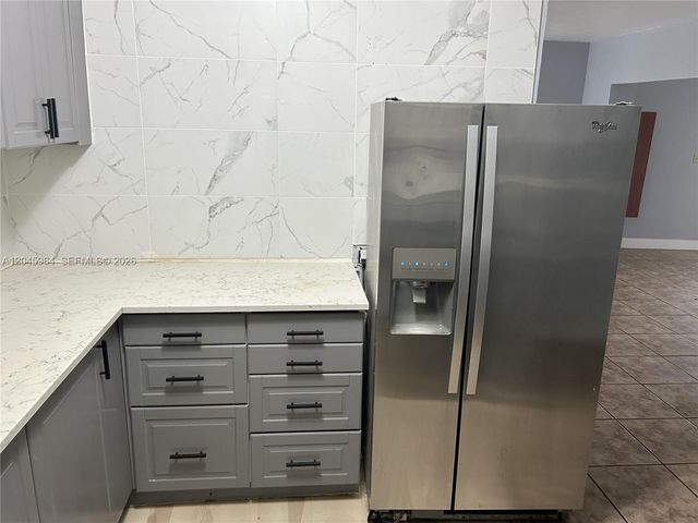 1355 NW 86th St, Miami, FL 33147