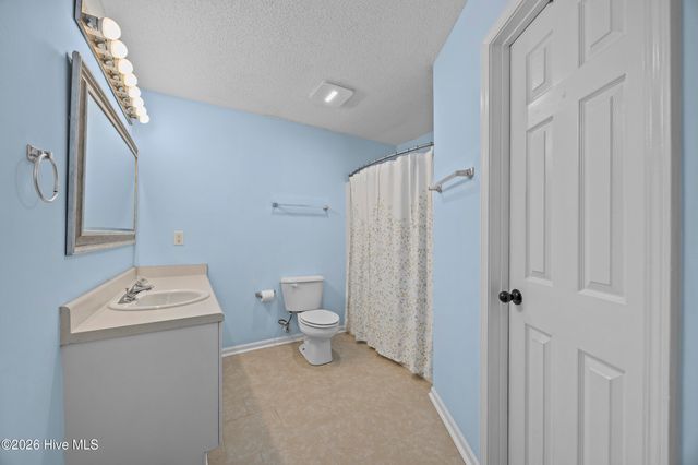 636 Brewster Lane, Wilmington, NC 28412