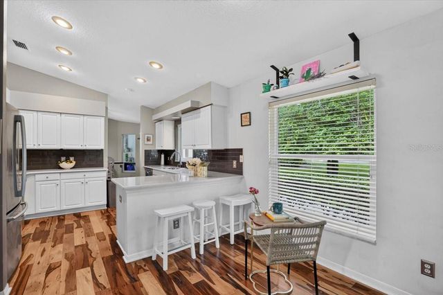 5539 AVENUE DU SOLEIL, Lutz, FL 33558