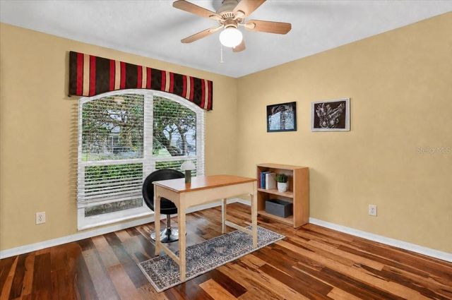 5539 AVENUE DU SOLEIL, Lutz, FL 33558