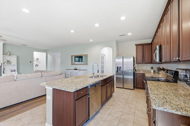 253 Calvert Street, Waxahachie, TX 75165